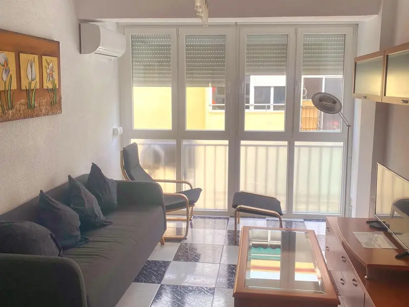 Apartamento de 2 dormitorios en Alicante, Costa Blanca — foto 3 de 17