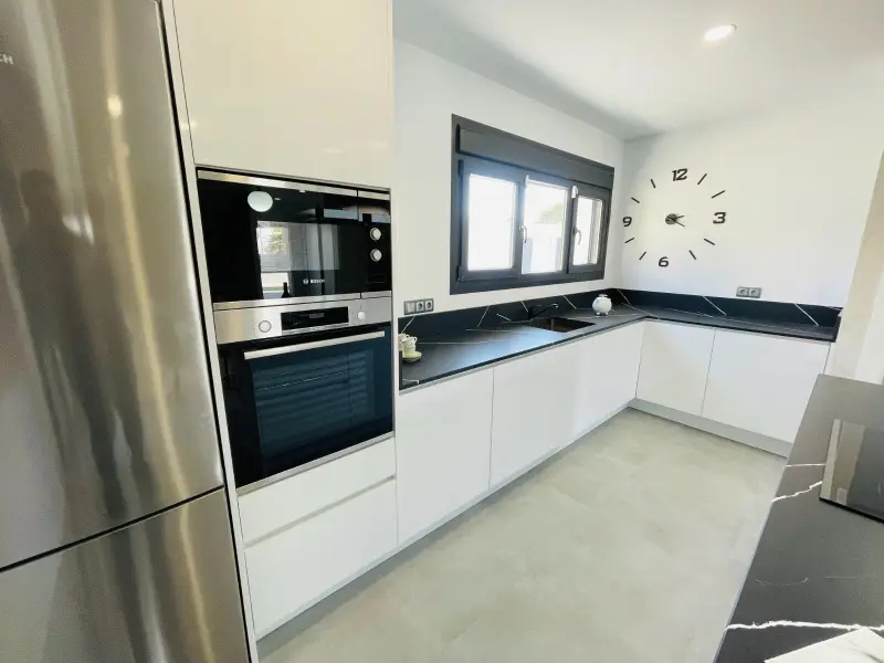 Villa mit 5 Schlafzimmern in Torrevieja, Costa Blanca — Foto 20 von 30