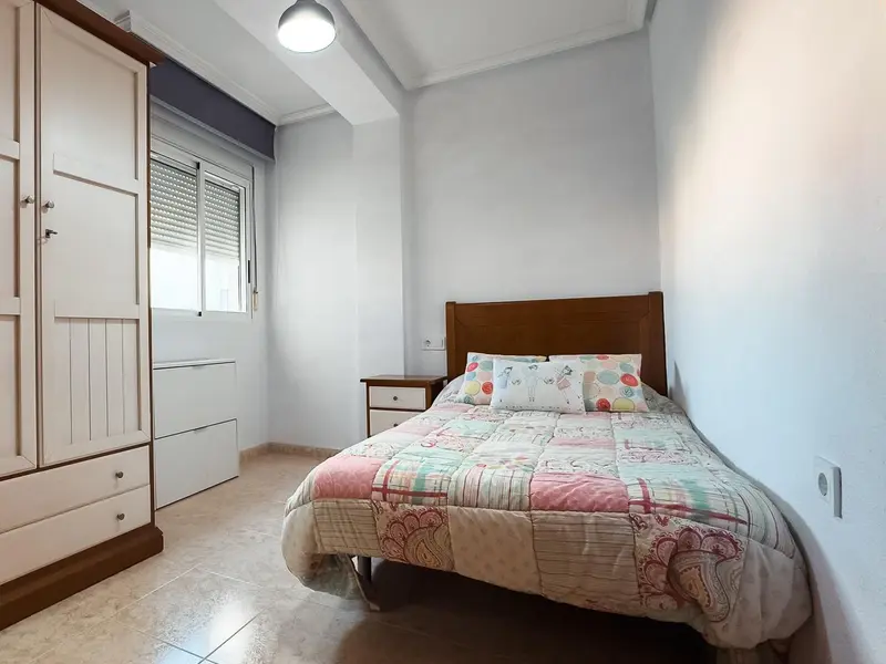 Bungalow de 3 dormitorios en Desconocido, Costa Blanca — foto 9 de 30