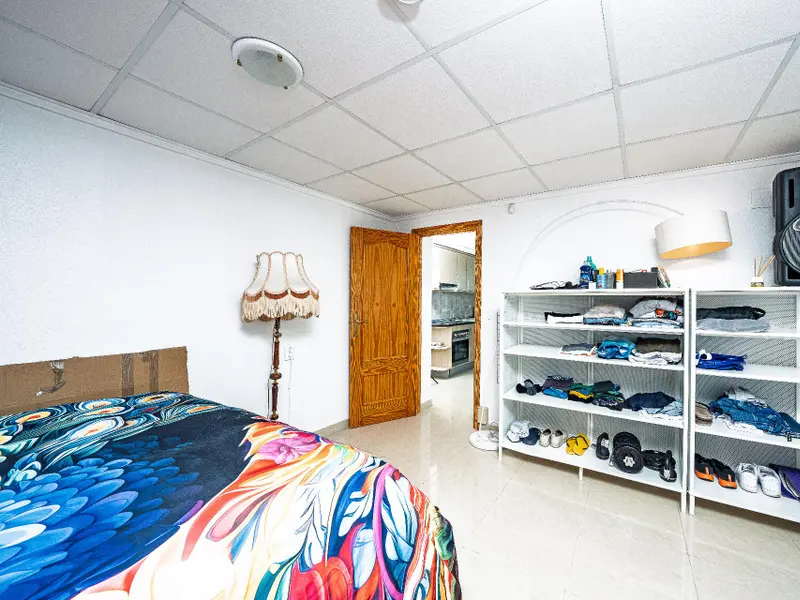 Villa de 6 dormitorios en Algorfa, Costa Blanca — foto 28 de 30