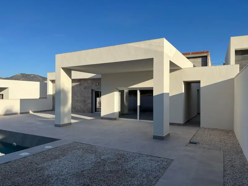 Villa de 3 dormitorios en La Romana, Costa Blanca — foto 29 de 30