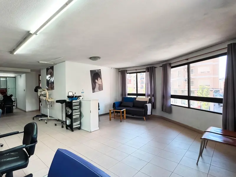 Local comercial en Elche, Costa Blanca