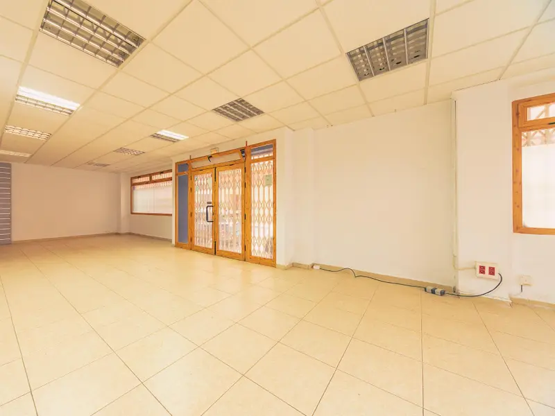 Local comercial en Dénia, Costa Blanca — foto 5 de 15