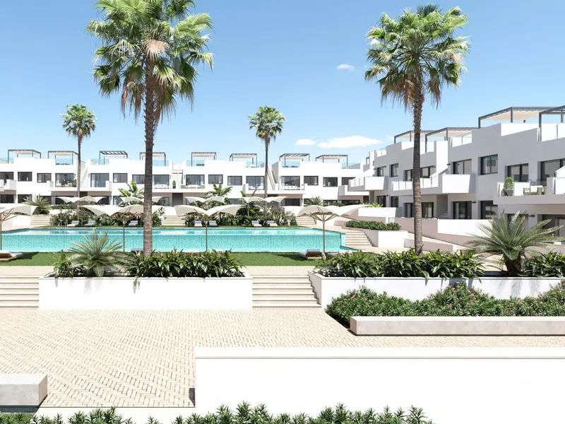 Бунгало з 2 спальнями у Torrevieja, Коста-Бланка — фото 3 з 30