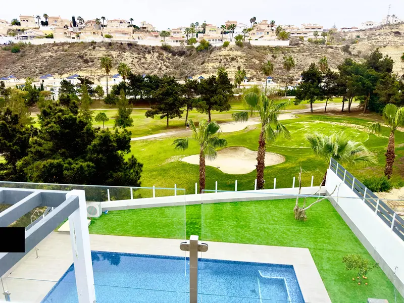 Villa de 4 dormitorios en Rojales, Costa Blanca — foto 30 de 30