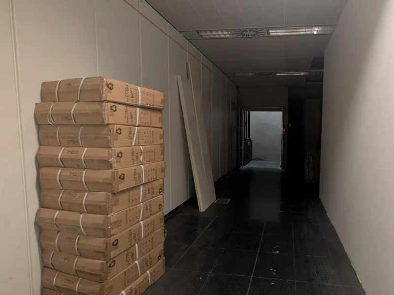 Local comercial en Elche, Costa Blanca — foto 19 de 23