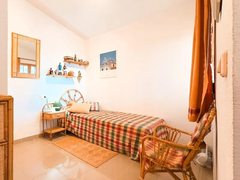 Villa de 4 dormitorios en La Nucía, Costa Blanca — foto 17 de 30