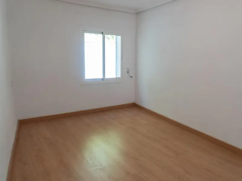 Villa de 4 dormitorios en Desconocido, Costa Blanca — foto 18 de 30