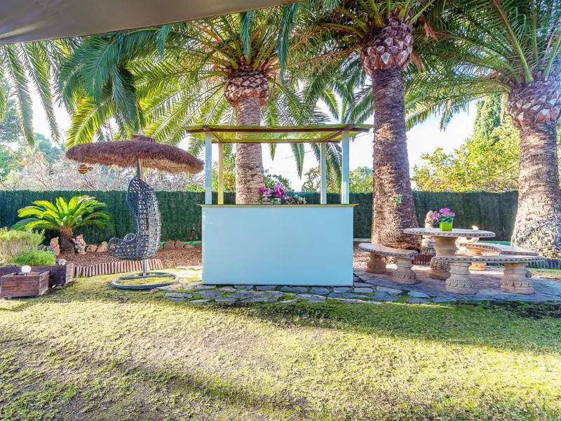 Villa de 5 dormitorios en Elda, Costa Blanca — foto 9 de 30