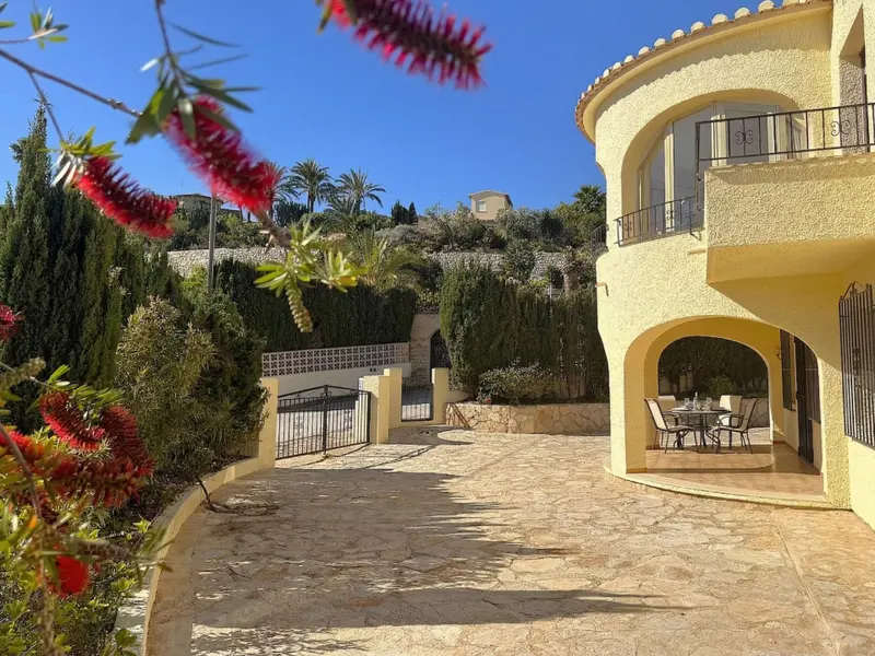 Villa de 4 dormitorios en Calpe, Costa Blanca — foto 15 de 24