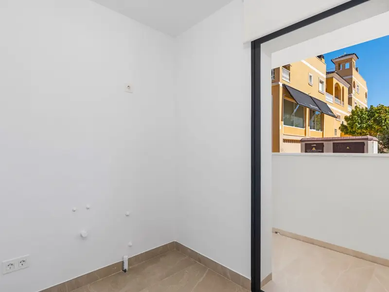 Apartamento de 3 dormitorios en Benijófar, Costa Blanca — foto 8 de 30