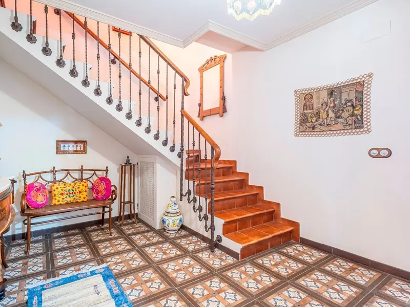 Villa de 5 dormitorios en Pinoso, Costa Blanca — foto 16 de 30