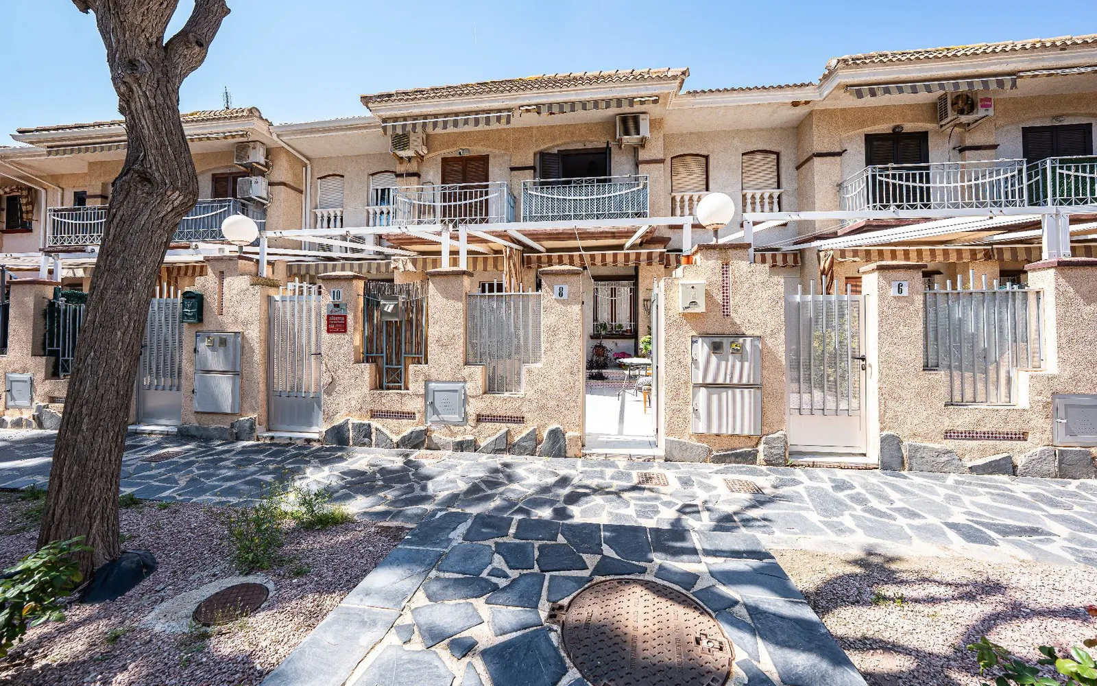Bungalow with 1 bedrooms in Santa Pola, Costa Blanca — photo 1 of 30