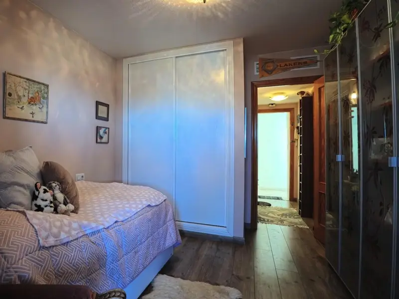 Apartamento de 2 dormitorios en Benidorm, Costa Blanca — foto 9 de 12