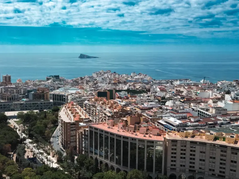 Local comercial en Benidorm, Costa Blanca — foto 6 de 27