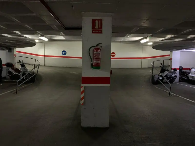 Garaje en Elche, Costa Blanca — foto 8 de 19