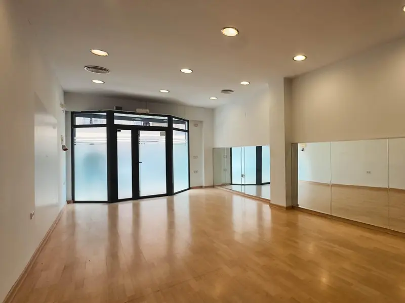 Local comercial en Elche, Costa Blanca