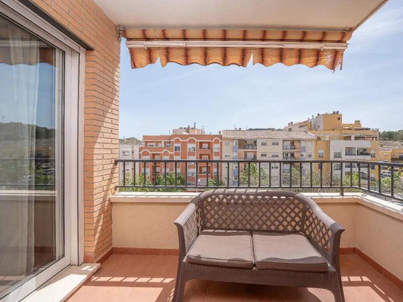 Apartamento de 3 dormitorios en Aspe, Costa Blanca — foto 5 de 27