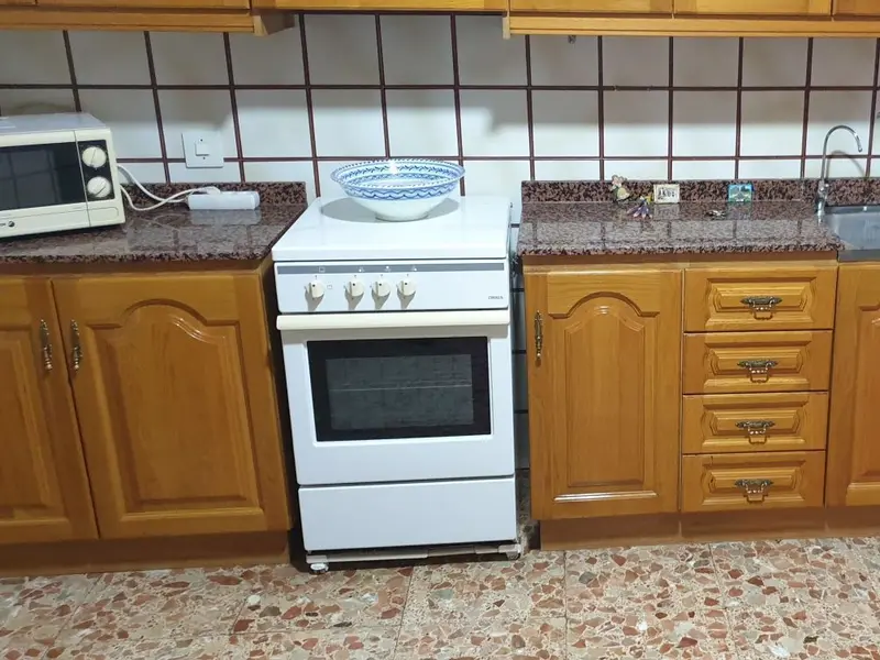 Apartamento de 4 dormitorios en Elche, Costa Blanca — foto 7 de 10