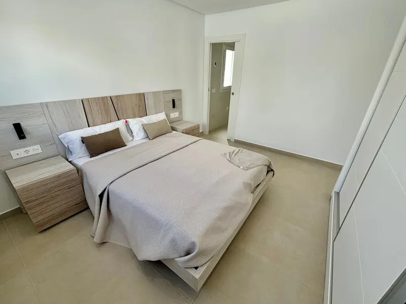 Villa de 3 dormitorios en Rojales, Costa Blanca — foto 20 de 30