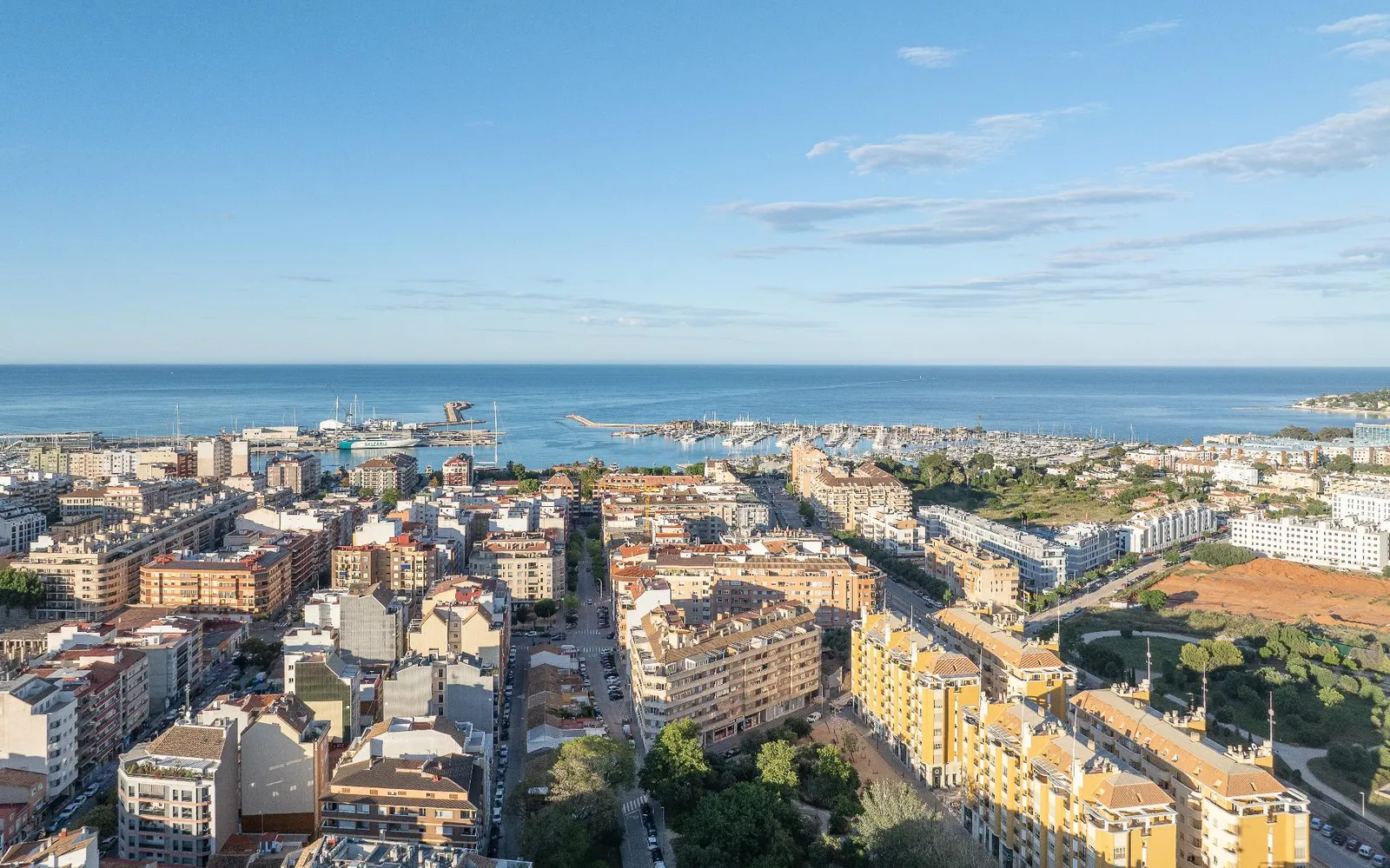 Apartamento de 4 dormitorios en Dénia, Costa Blanca — foto 1 de 30