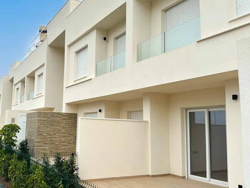 Apartamento de 2 dormitorios en Algorfa, Costa Blanca — foto 22 de 30