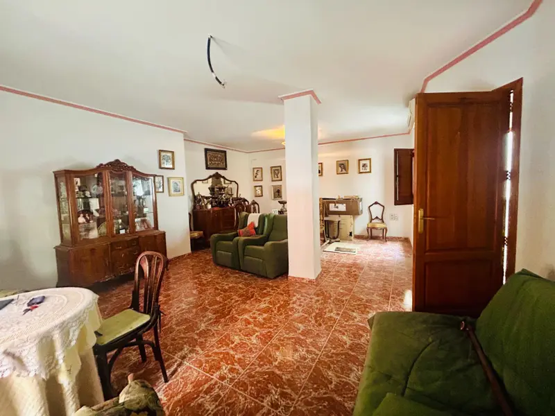 Villa mit 5 Schlafzimmern in Oliva, Costa Blanca — Foto 7 von 10