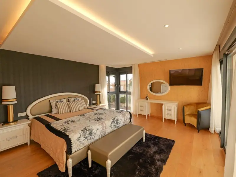 Villa mit 3 Schlafzimmern in Torrevieja, Costa Blanca — Foto 28 von 30