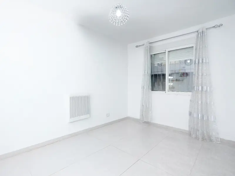 Apartamento de 2 dormitorios en Villajoyosa, Costa Blanca — foto 20 de 25