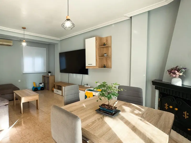 Bungalow de 3 dormitorios en Desconocido, Costa Blanca — foto 4 de 30