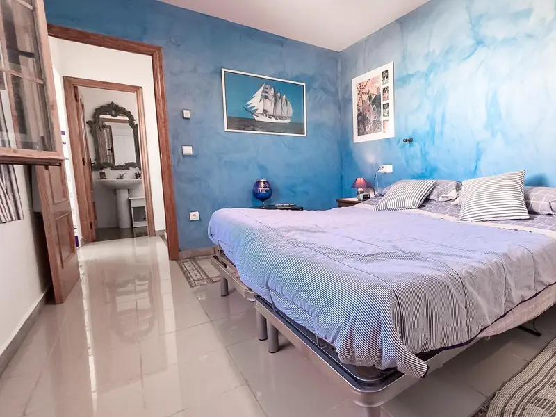 Villa de 4 dormitorios en La Nucía, Costa Blanca — foto 20 de 30