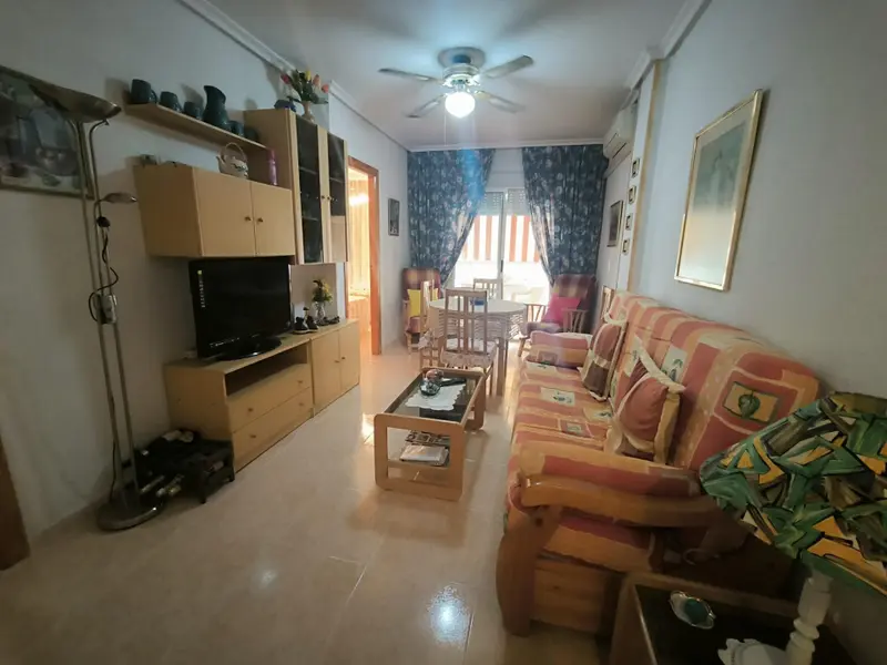Apartamento de 2 dormitorios en Torrevieja, Costa Blanca — foto 6 de 23