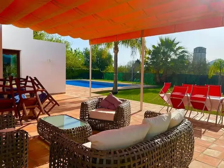 Villa with 5 bedrooms in Desconocido, Costa Blanca — photo 2 of 9