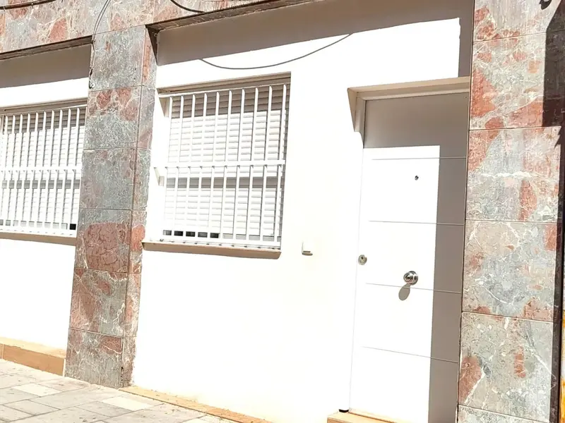 Local comercial en Elche, Costa Blanca