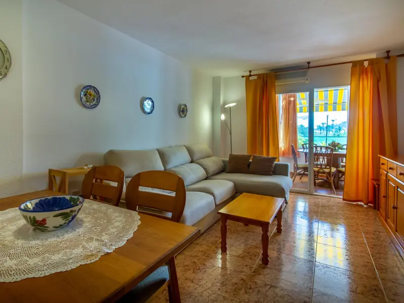 Apartamento de 3 dormitorios en Villajoyosa, Costa Blanca — foto 19 de 30