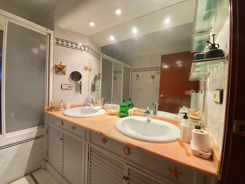 Apartamento de 4 dormitorios en Alicante, Costa Blanca — foto 21 de 30