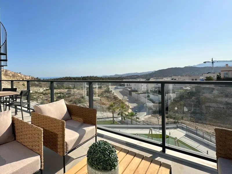 شقة de 3 dormitorios en Finestrat, Costa Blanca — صورة 2 من 29