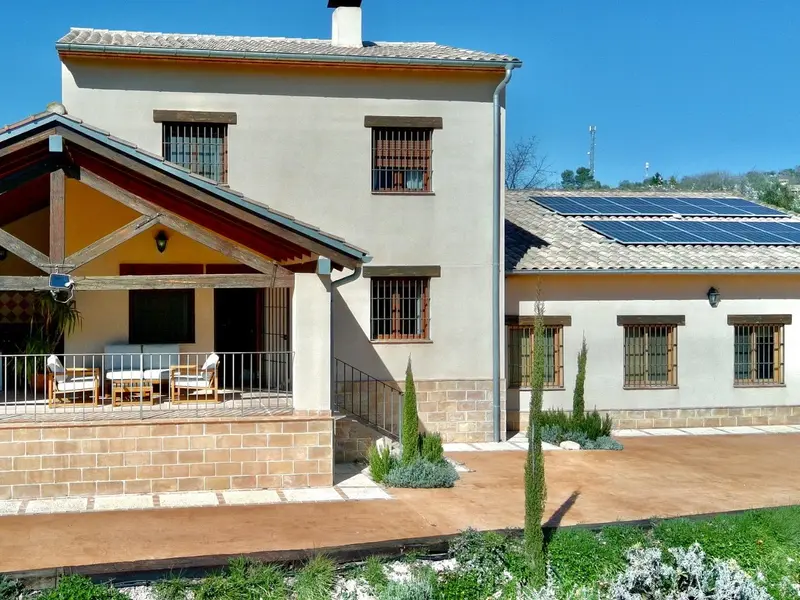 Casa de campo de 4 dormitorios en Penàguila, Costa Blanca — foto 2 de 30
