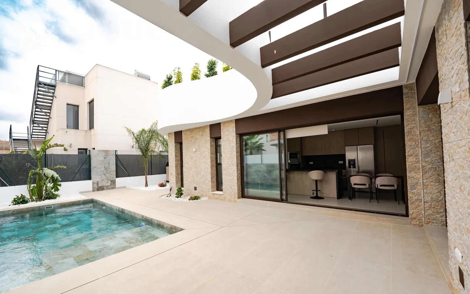Villa mit 3 Schlafzimmern in Almoradí, Costa Blanca — Foto 1 von 27