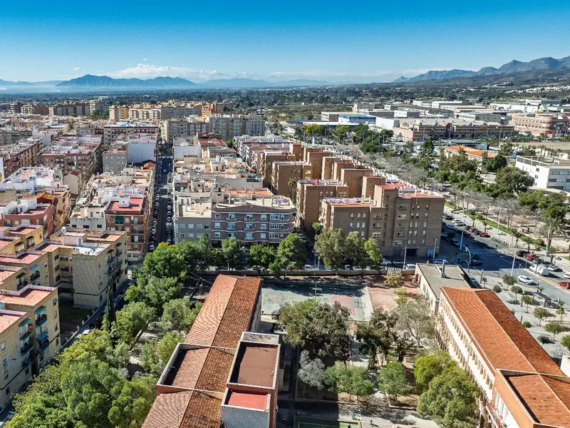 Apartment with 2 bedrooms in Elche, Costa Blanca — photo 23 of 27