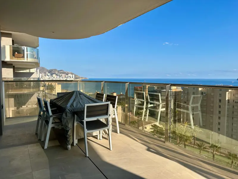 Apartamento de 3 dormitorios en Benidorm, Costa Blanca — foto 3 de 25