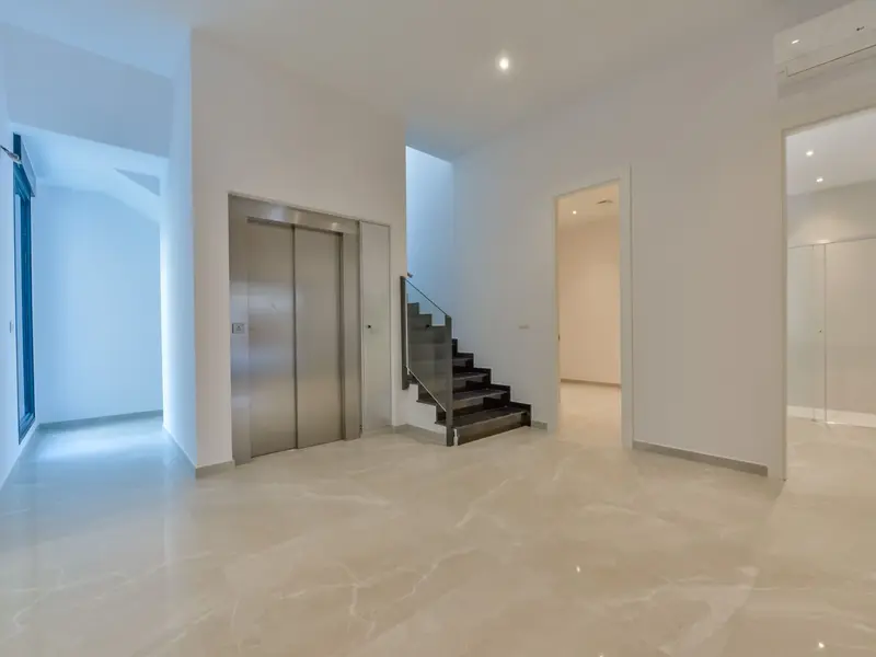 Villa de 8 dormitorios en Finestrat, Costa Blanca — foto 8 de 26
