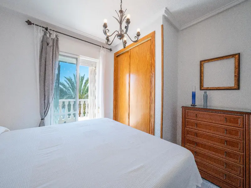 Bungalow de 2 dormitorios en Desconocido, Costa Blanca — foto 25 de 30