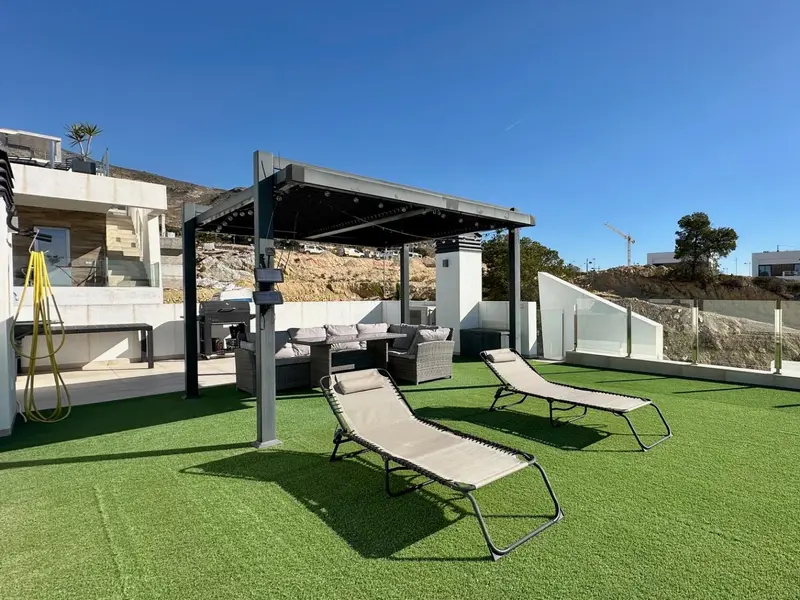 Penthouse mit 2 Schlafzimmern in Finestrat, Costa Blanca — Foto 10 von 22