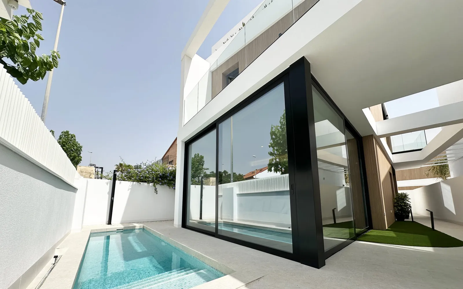 Chalet independiente de 3 dormitorios en Pilar de la Horadada, Costa Blanca — foto 1 de 1