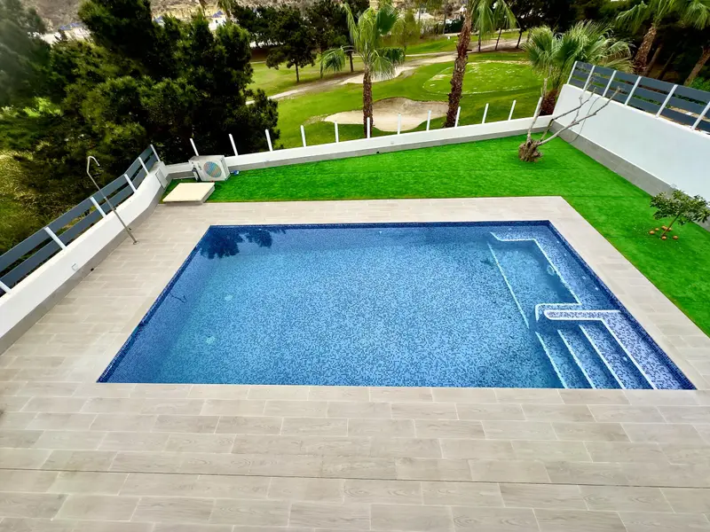 Villa de 4 dormitorios en Rojales, Costa Blanca — foto 13 de 30