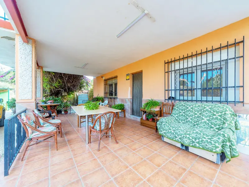 Villa met 5 slaapkamers in Elche, Costa Blanca — foto 3 van 30