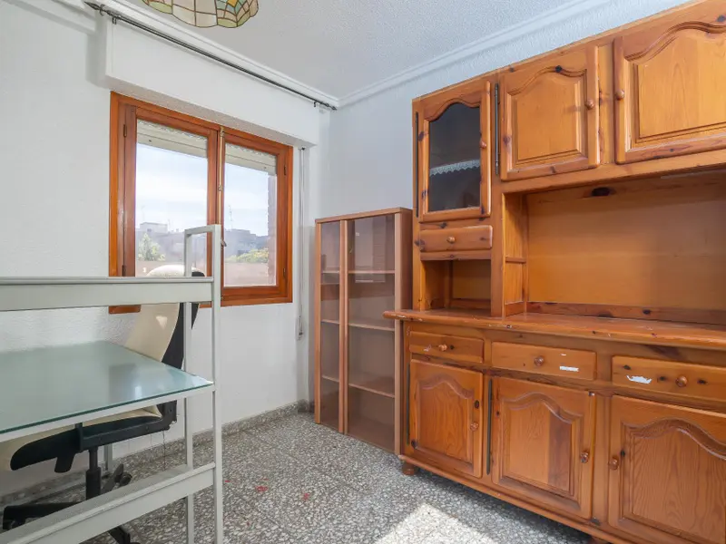 Apartment with 2 bedrooms in Elche, Costa Blanca — photo 3 of 27