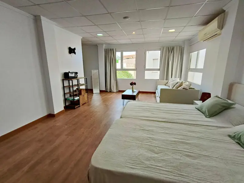 Local comercial de 4 dormitorios en Calpe, Costa Blanca — foto 7 de 18