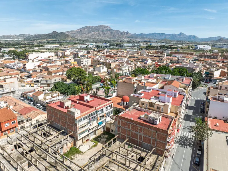 شقة de 4 dormitorios en Monforte del Cid, Costa Blanca — صورة 16 من 19